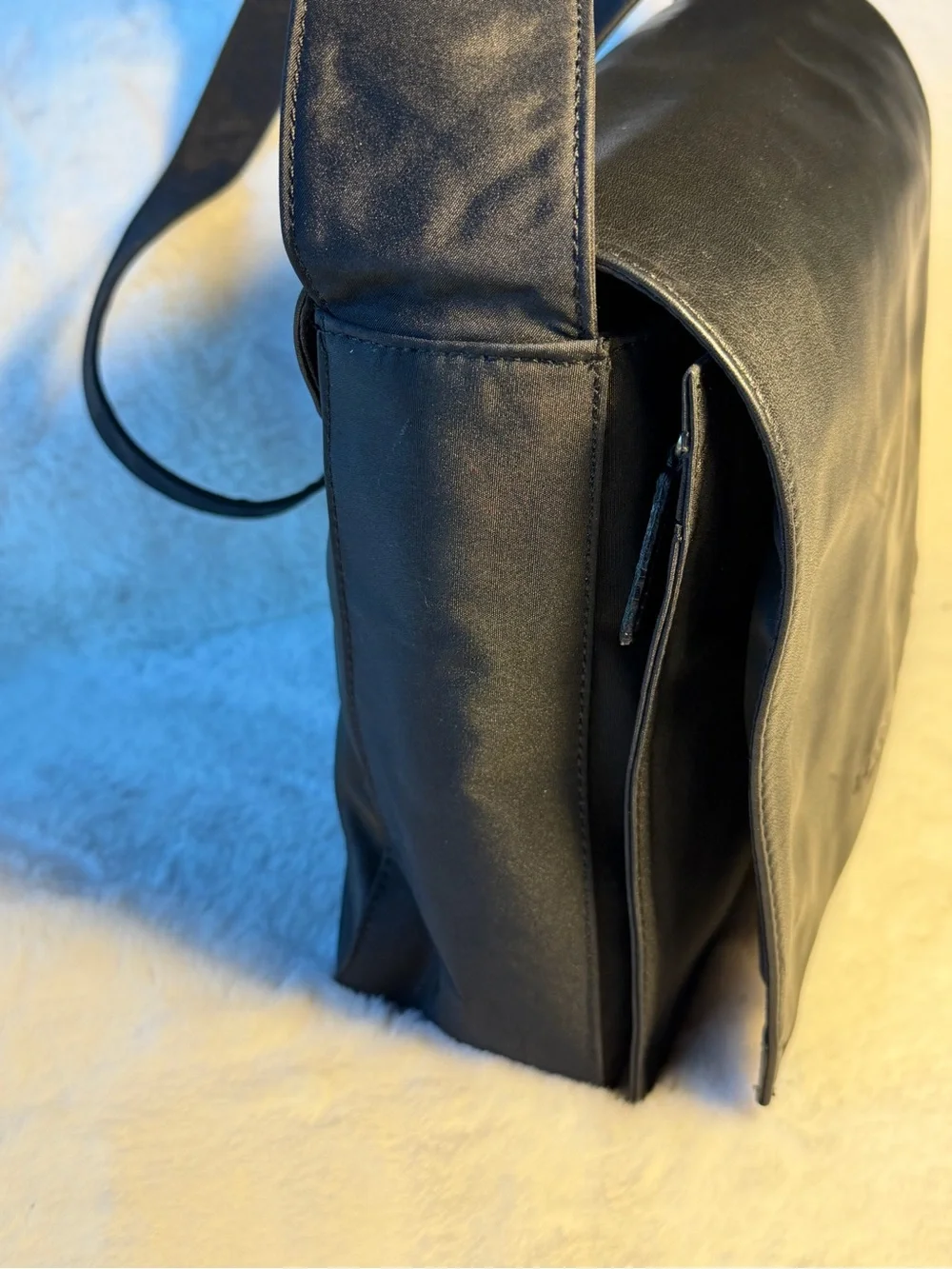 Kenneth Cole Black Leather and Nylon Shoulder / Messenger Bag